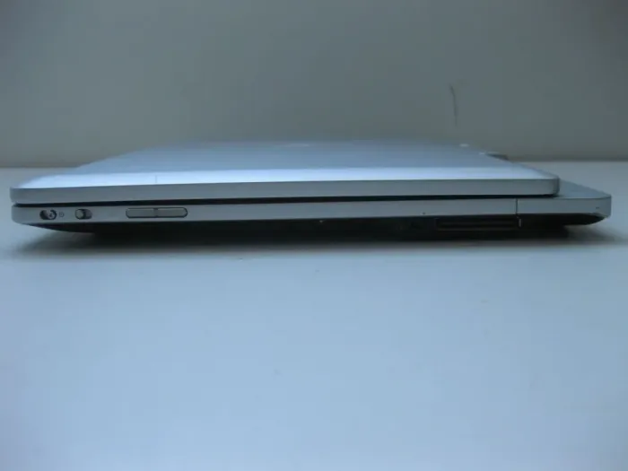 Нетбук Б-клас HP EliteBook Revolve 810 G1 / 11.6" (1366x768) IPS Touch / Intel Core i5-3437U (2 (4) ядра по 1.9 - 2.9 GHz) / 8 GB DDR3 / 256 GB SSD / Intel HD Graphics 4000 / WebCam б/в - зображення 5