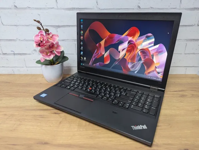 Ноутбук Б-клас Lenovo ThinkPad L570 / 15.6" (1920x1080) TN / Intel Core i5-7200U (2 (4) ядра по 2.5 - 3.1 GHz) / 8 GB DDR4 / 128 GB SSD / Intel HD Graphics 620 / WebCam б/в - зображення 4