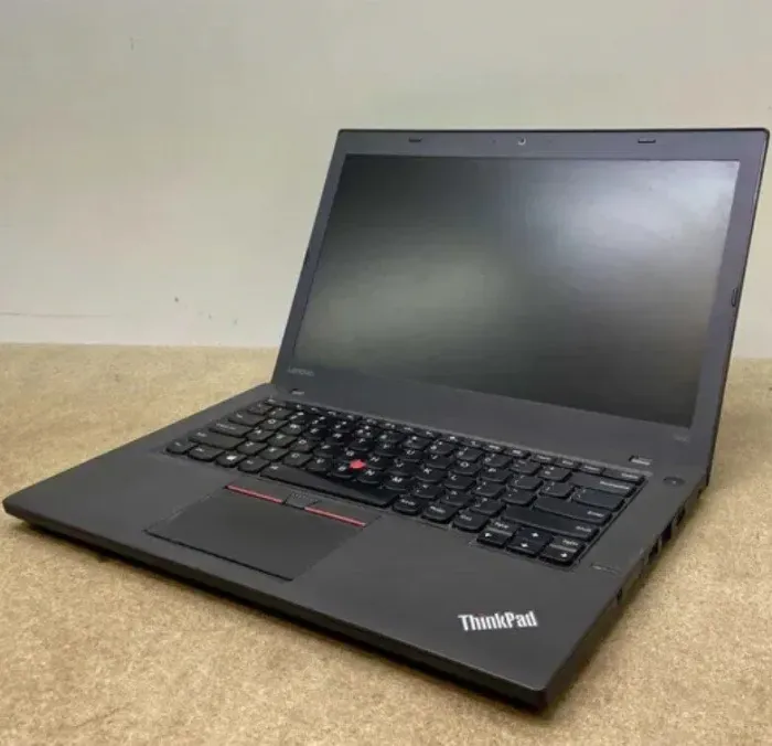 Ноутбук Lenovo ThinkPad T460 / 14" (1366x768) TN / Intel Core i5-6300U (2 (4) ядра по 2.4 - 3.0 GHz) / 8 GB DDR3 / 240 GB SSD / Intel HD Graphics 520 / WebCam б/в - зображення 5