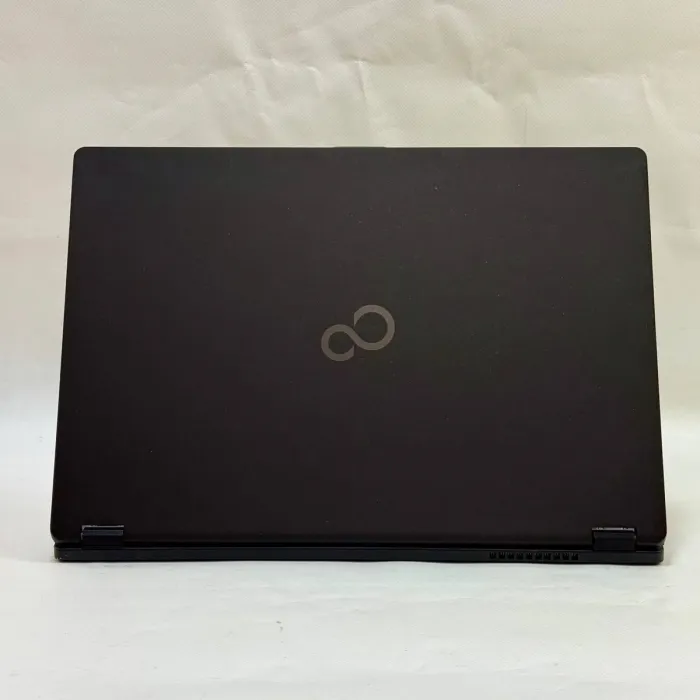 Ноутбук Fujitsu Lifebook U757 / 15.6" (1920x1080) IPS / Intel Core i5-6200U (2 (4) ядра по 2.3 - 2.8 GHz) / 8 GB DDR4 / 256 GB SSD / Intel HD Graphics 520 / WebCam / 3G / Windows 10 Pro б/в - зображення 7