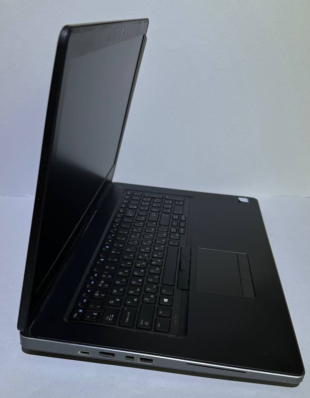 Мобільна робоча станція Dell Precision 7720 / 17,3" (1920x1080) IPS / Intel Core i7-7920HQ (4 (8) ядра по 3,1 - 4,1 ГГц) / 16 ГБ DDR4 / 512 ГБ SSD / nVidia Quadro P3000, 6 ГБ GDDR5, 192-біт / Веб-камера / Windows 11 Pro б/в - изображение 5