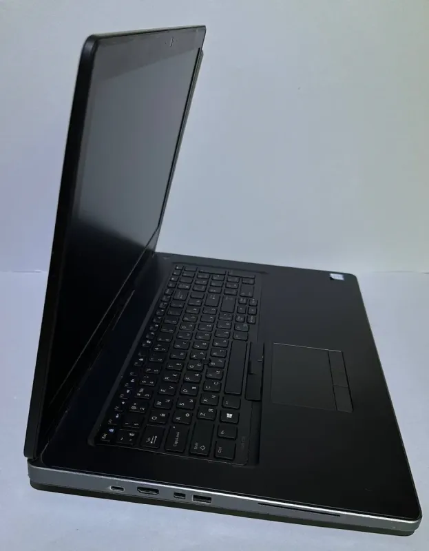 Мобільна робоча станція Dell Precision 7720 / 17,3" (1920x1080) IPS / Intel Core i7-7920HQ (4 (8) ядра по 3,1 - 4,1 ГГц) / 16 ГБ DDR4 / 512 ГБ SSD / nVidia Quadro P3000, 6 ГБ GDDR5, 192-біт / Веб-камера / Windows 11 Pro б/в - зображення 5