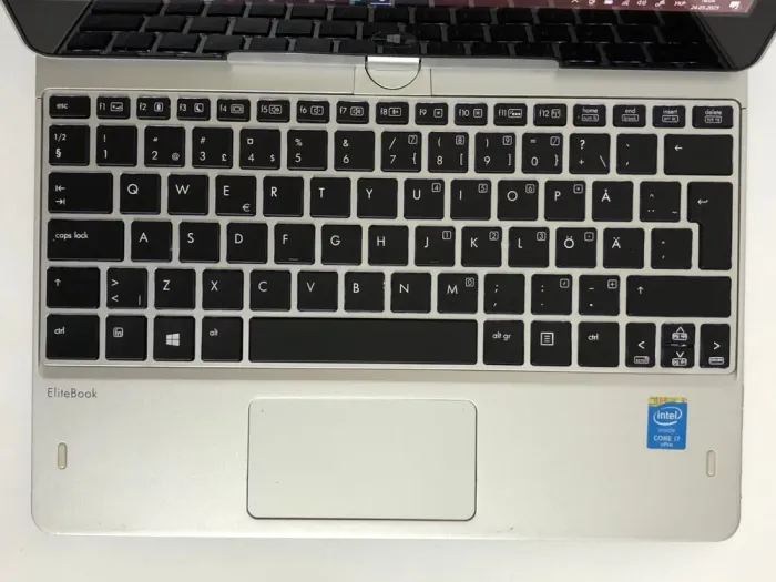 Нетбук-трансформер Б-клас HP EliteBook Revolve 810 G3 / 11.6" (1366x768) IPS Touch / Intel Core i7-5600U (2 (4) ядра по 2.6 - 3.2 GHz) / 8 GB DDR3 / 256 GB SSD / Intel HD Graphics 5500 / WebCam / Win 10 Pro б/в - зображення 8