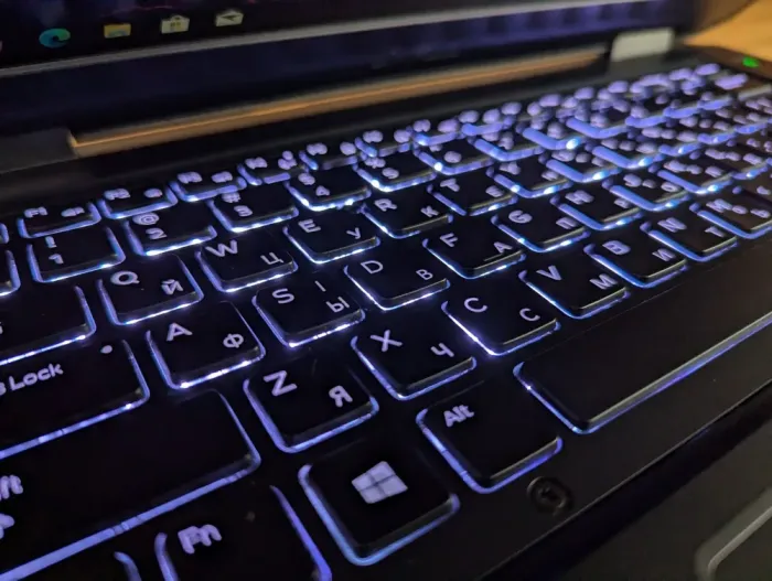 Захищений ноутбук Dell Latitude 14 Rugged 5414 / 14" (1920x1080) IPS / Intel Core i5-6300U (2 (4) ядра по 2.4 - 3.0 GHz) / 16 GB DDR4 / 512 GB SSD / Intel HD Graphics 520 / WebCam / HDMI / Windows 10 б/в - зображення 6