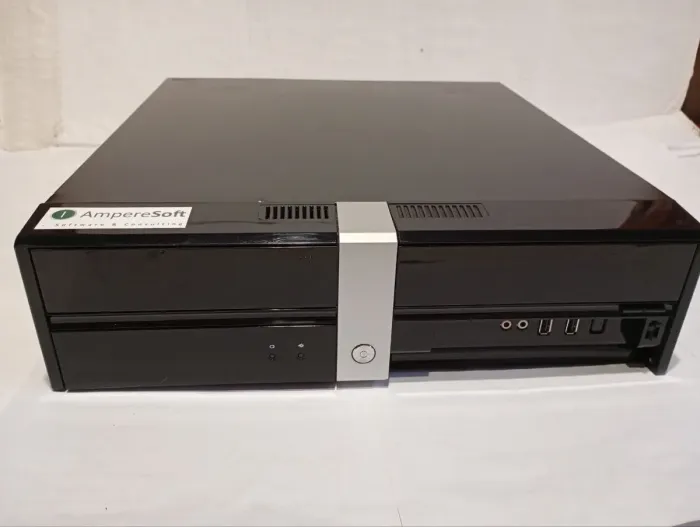 ПК Б-клас HEC 7KJCBS Chassis SFF / AMD Phenom II X2 555 (2 ядра по 3.2 GHz) / 8 GB DDR3 / 128 GB SSD / AMD Radeon Graphics / Win 10 б/в - зображення 2