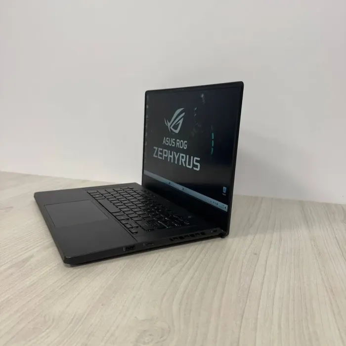 Ігровий ноутбук Asus ROG Zephyrus G15 GA503RM / 15.6" (1920x1080) IPS / AMD Ryzen 9 6900HS (8 (16) ядер по 3,3 - 4,9 ГГц) / 16 ГБ DDR5 / 512 ГБ SSD NVMe / nVidia GeForce RTX 3060, 6 ГБ GDDR6, 192-bit / WebCam б/в - зображення 5