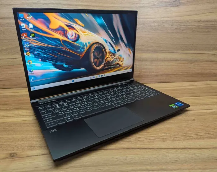 Ігровий ноутбук Gateway GGNC51518 / 15.6" (1920x1080) IPS / Intel Core i5-11400H (6 (12) ядер по 2.7 - 4.5 GHz) / 16 GB DDR4 / 512 GB SSD / nVidia GeForce RTX 3050, 4 GB GDDR6, 128-bit / WebCam / Windows 11 б/в - зображення 4