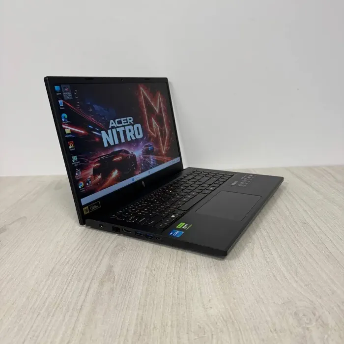 Ігровий ноутбук Aser Nitro V15 ANV15-52 / 15,6" (1920x1080) IPS / Intel Core i5-13420H (8 (12) ядер по 3,4 - 4,6 ГГц) / 16 ГБ DDR5 / 512 ГБ SSD / nVidia GeForce RTX 4050, 6 ГБ GDDR6, 96-біт / Веб-камера б/в - зображення 7
