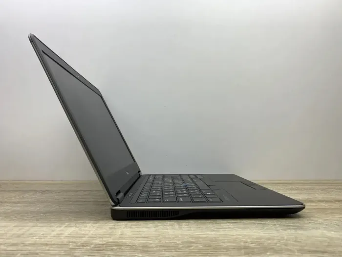 Ноутбук Б-клас Dell Latitude E7440 / 14" (1920x1080) IPS / Intel Core i5-4200U (2 (4) ядра по 1.6 - 2.6 GHz) / 8 GB DDR3 / 120 GB SSD / Intel HD Graphics 4400 / WebCam б/в - зображення 6