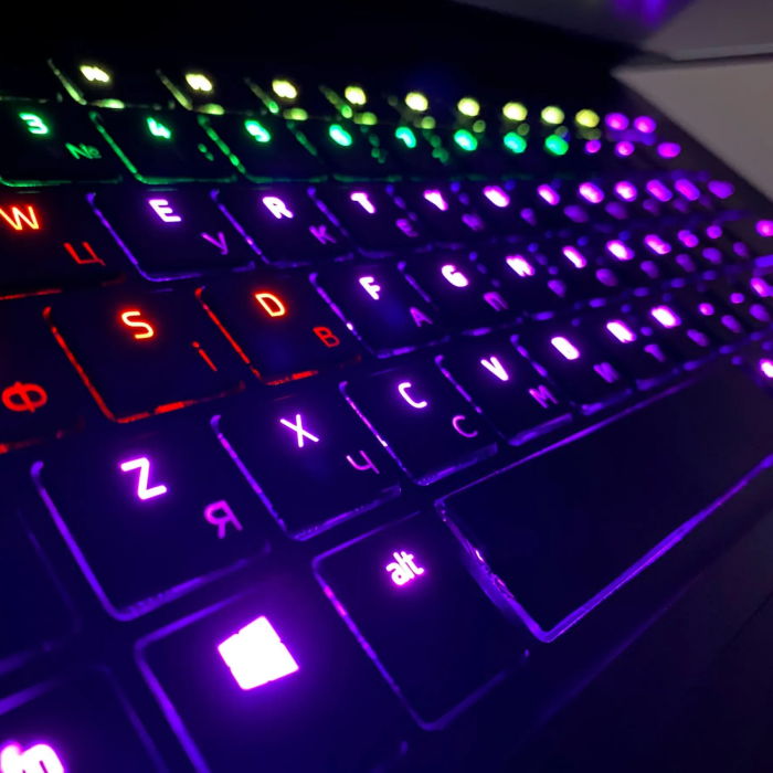 Ігровий ноутбук Razer Blade RZ09-0195 / 14" (1920x1080) IPS / Intel Core i7-6700HQ (4 (8) ядра по 2,6 - 3,5 ГГц) / 16 ГБ DDR4 / 1000 ГБ SSD / nVidia GeForce GTX 1060, 6 ГБ GDDR5, 192-біт / WebCam / HDMI б/в - изображение 6