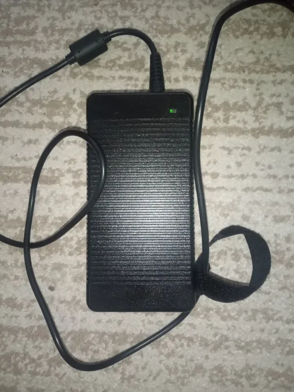 Моноблок Б-класс HP RP9 G1 Retail System / 15.6" TN Touch / Pentium G4400T (2 ядра по 2.9GHz) / 4GB DDR4 / 120GB SSD / HD Graphics 510 б/в - зображення 5