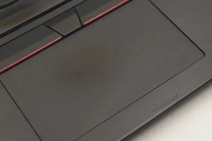 Ноутбук Lenovo ThinkPad L380 / 13.3" (1920x1080) IPS / Intel Core i5-8250U (4 (8) ядра по 1.6 - 3.4 GHz) / 8 GB DDR4 / 240 GB SSD / Intel UHD Graphics 620 / WebCam б/в - зображення 9