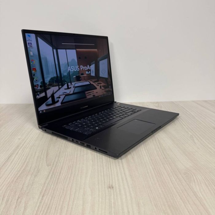 Мобільна робоча станція Б-клас Asus ProArt StudioBook Pro 17 W700G / 17.3" (1920x1200) IPS / Intel Core i7-9750H (6 (12) ядер по 2.6 - 4.5 GHz) / 16 GB DDR4 / 512 GB SSD NVMe / nVidia Quadro RTX 3000 Max-Q, 6 GB DDR6, 192-bit / WebCam б/в - зображення 4