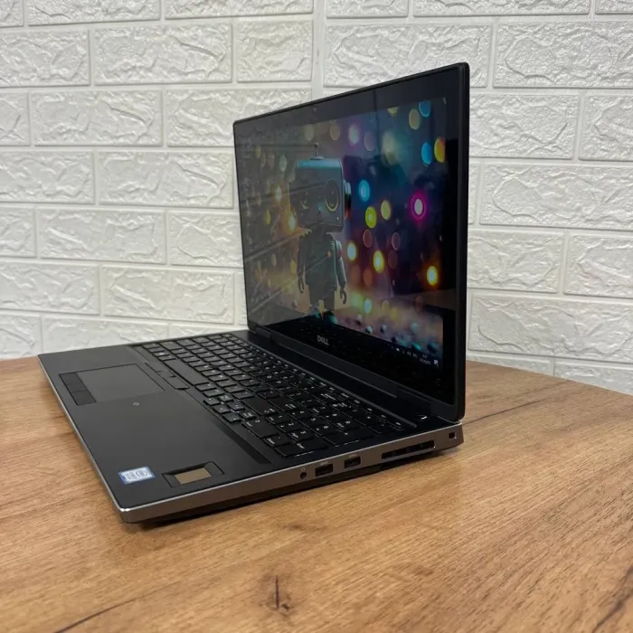 Мобільна робоча станція Б-клас Dell Precision 7530 / 15.6" (1920x1080) IPS / Intel Core i7-8750H (6 (12) ядер по 2.2 - 4.1 GHz) / 16 GB DDR4 / 256 GB SSD / nVidia Quadro P2000, 4 GB GDDR5, 128-bit / WebCam б/в - зображення 5