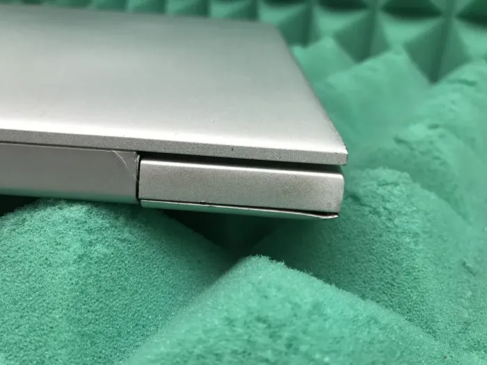 Ультрабук Б-клас HP EliteBook 840 G5 / 14" (1920x1080) IPS / Intel Core i5-8350U (4 (8) ядра по 1.7 - 3.6 GHz) / 16 GB DDR4 / 256 GB SSD M.2 / Intel UHD Graphics 620 / WebCam / Fingerprint / USB 3.1 / HDMI б/в - зображення 11