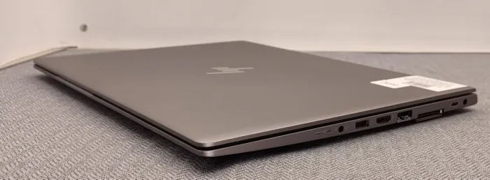 Мобільна робоча станція HP ZBook 15 G5 / 15.6'' (1920x1080) IPS Touch / Intel Core i7-8550U (4 (8) ядра по 1.8 - 4.0 GHz) / 32 GB DDR4 / 512 GB SSD M.2 / AMD Radeon Pro WX 3100, 4 GB GDDR5, 128-bit / WebCam б/в - зображення 7