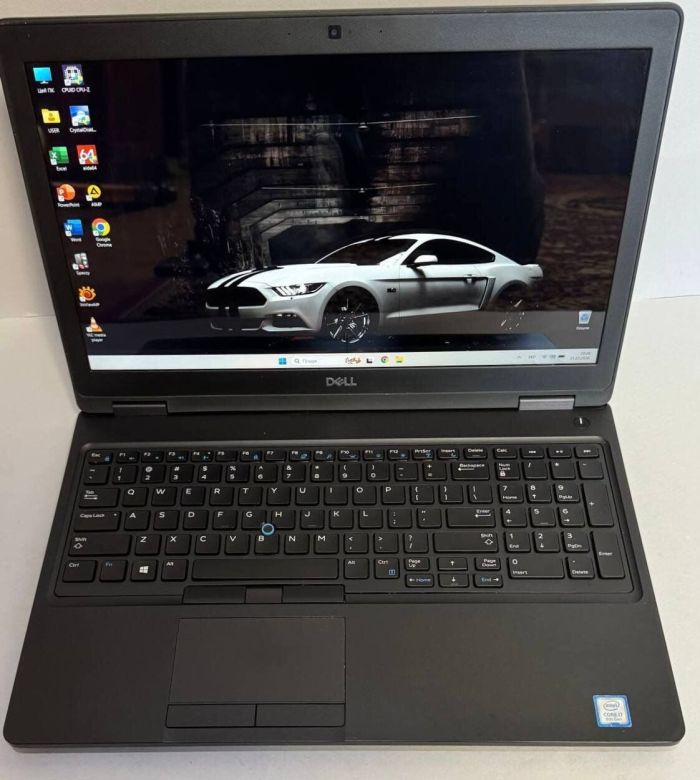 Ноутбук Dell Latitude 5591 / 15.6" (1920x1080) IPS / Intel Core i7-8850H (6 (12) ядер по 2.6 - 4.3 GHz) / 16 GB DDR4 / 256 GB SSD / nVidia GeForce MX130, 2GB DDR5, 64-bit / WebCam б/в - зображення 5