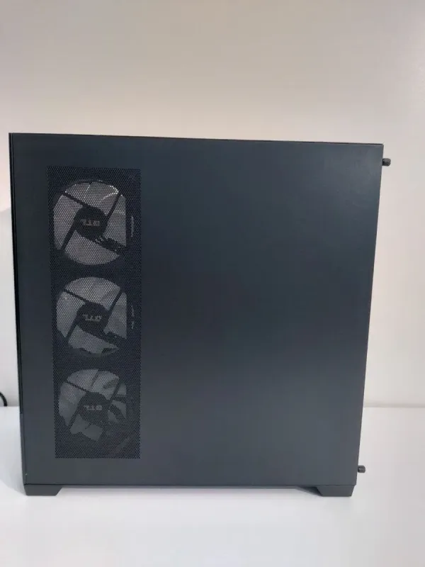 Ігровий ПК GTL Gaming Universe Black Tower / Intel Core i5-9500 (6 ядер по 3,0 - 4,4 ГГц) / 24 ГБ DDR4 / 256 ГБ SSD M.2 + 480 ГБ SSD + 500 ГБ HDD / nVidia GeForce GTX 1650 Super, 4 ГБ GDDR6, 128-біт / 530 Вт б/в - зображення 4