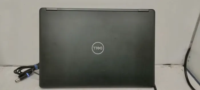 Ноутбук Б-клас Dell Latitude 5490 / 14" TN / Intel Core i5-8250U (4(8) ядра по 1.6-3.4GHz) / 16GB DDR4 / 256GB SSD / UHD Graphics 620 / WebCam б/в - зображення 8