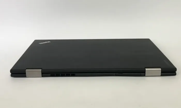 Ультрабук-трансформер Б-клас Lenovo ThinkPad X1 Yoga G2 / 14" (1920x1080) IPS Touch / Intel Core i5-7300U (2 (4) ядра по 2.6 - 3.5 GHz) / 8 GB DDR3 / 256 GB SSD / Intel HD Graphics 620 / WebCam / Win 10 Pro б/в - зображення 3