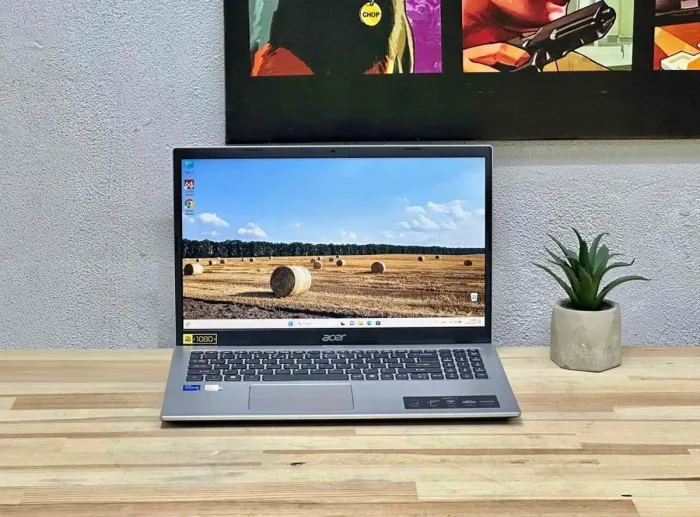 Ультрабук Acer Aspire 3 A315-58 / 15.6" (1920x1080) IPS / Intel Core i5-1135G7 (4 (8) ядра по 2.4 - 4.2 GHz) / 8 GB DDR4 / 512 GB SSD M.2 / Intel Iris Xe Graphics / WebCam / Win 11 Home б/в - зображення 2