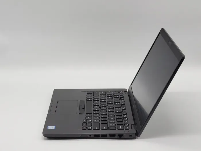 Ультрабук Dell Latitude 5400 / 14" (1366x768) TN / Core i5-8365U (4(8) ядра по 1.6-4.1 GHz) / 8 GB DDR4 / 120 GB SSD / UHD Graphics / WebCam б/в - зображення 4
