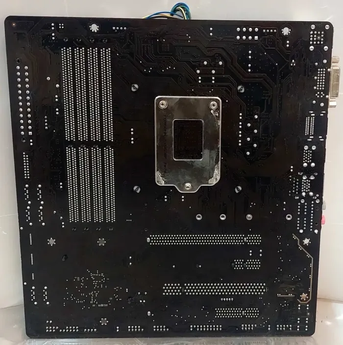 Комплект: Материнська плата Gigabyte GA-B250M-D3P / Intel Core i5-7400 (4 ядра по 3.0 - 3.5 GHz) / 16 GB DDR4 / Intel HD Graphics 630 / Socket LGA1151 / Кулер б/в - зображення 6