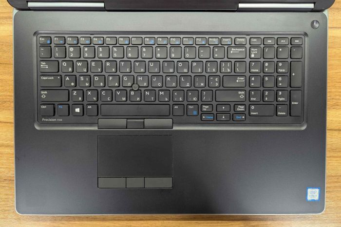 Мобільна робоча станція Б-клас Dell Precision 7720 / 17.3" (1920x1080) IPS / Intel Core i7-7820HQ (4 (8) ядра по 2.9 - 3.9 GHz) / 32 GB DDR4 / 512 GB SSD / nVidia Quadro P3000, 6 GB GDDR5, 192-bit / WebCam / Windows 10 б/в - зображення 5