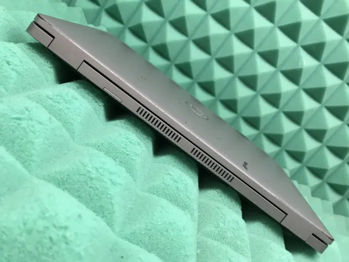 Ультрабук Б-клас Dell Latitude 5420 / 14" (1920x1080) IPS / Intel Core i5-1135G7 (4 (8) ядра по 2.4 - 4.2 GHz) / 16 GB DDR4 / 256 GB SSD M.2 / Intel Iris Xe Graphics / WebCam / USB 3.2 / HDMI / Windows 10 б/в - зображення 9