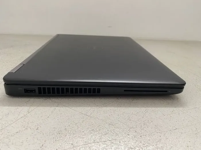 Ноутбук Dell Latitude E5470 / 14" (1920x1080) IPS / Intel Core i7-6820HQ (4 (8) ядра по 2.7 - 3.6 GHz) / 8 GB DDR4 / 256 GB SSD / Intel HD Graphics 530 / WebCam б/в - зображення 3