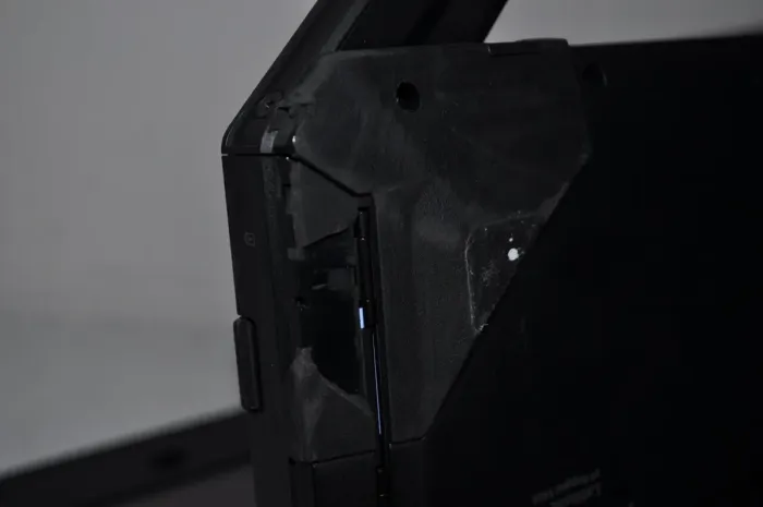 Захищений ноутбук Б-клас Dell Latitude 5414 Rugged / 14" (1366x768) TN / Intel Core i5-6300U (2 (4) ядра по 2.4 - 3.0 GHz) / 8 GB DDR4 / 120 GB SSD / Intel HD Graphics 520 / WebCam / Windows 11 Pro б/в - зображення 14