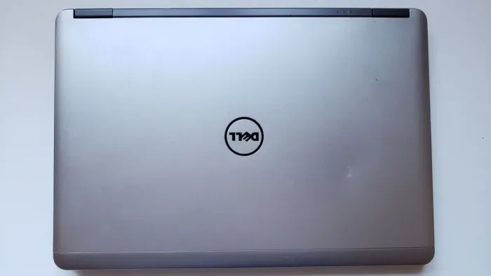 Ультрабук Dell Latitude E7440 / 14" (1920x1080) IPS / Intel Core i7-4600U (2 (4) ядра по 2.1 - 3.3 GHz) / 8 GB DDR3 / 256 GB SSD + 500 GB HDD / Intel HD Graphics 4400 / WebCam б/в - зображення 7