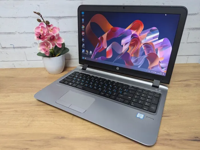 Ноутбук HP ProBook 450 G3 / 15.6" (1366x768) TN / Intel Core i5-6200U (2 (4) ядра по 2.3 - 2.8 GHz) / 8 GB DDR3 / 512 GB SSD / Intel HD Graphics 520 / WebCam б/в - зображення 4