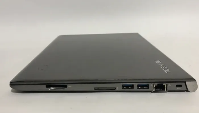 Ноутбук Б-клас Toshiba Portege Z30-C / 13.3" (1920x1080) IPS / Intel Core i5-6300U (2 (4) ядра по 2.4 - 3.0 GHz) / 8 GB DDR3 / 128 GB SSD / Intel HD Graphics 520 / WebCam / Win 10 Pro б/в - зображення 5