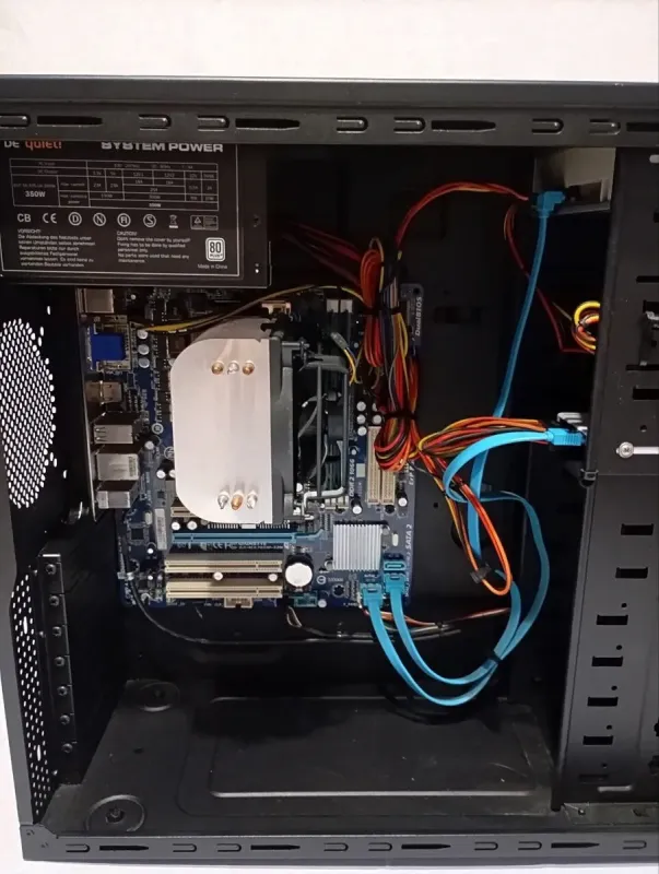 ПК Б-клас Gigabyte GA-MA74GM Tower / AMD Athlon II X2 250 (2 ядра по 3.0 GHz) / 4 GB DDR2 / 128 GB SSD / AMD 740G Graphics / 350W б/в - зображення 6