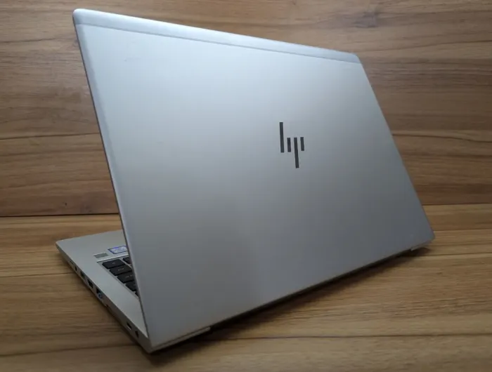 Ультрабук HP EliteBook 840 G5 / 14" (1920x1080) IPS / Intel Core i5-8350U (4 (8) ядра по 1.7 - 3.6 GHz) / 16 GB DDR4 / 512 GB SSD / Intel UHD Graphics 620 / TouchID / WebCam / Windows 10 б/в - зображення 7