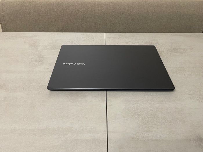 Ноутбук Asus Vivobook K1703Z / 17.3" (1920x1080) IPS / Intel Core i5-12500H (12 (16) ядер по 3.3 - 4.5 GHz) / 12 GB DDR4 / 256 GB SSD M.2 / Intel Iris Xe Graphics / WebCam / Fingerprint б/в - зображення 8