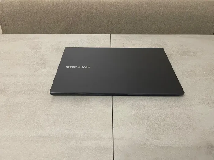 Ноутбук Asus Vivobook K1703Z / 17.3" (1920x1080) IPS / Intel Core i5-12500H (12 (16) ядер по 3.3 - 4.5 GHz) / 12 GB DDR4 / 256 GB SSD M.2 / Intel Iris Xe Graphics / WebCam / Fingerprint б/в - зображення 8