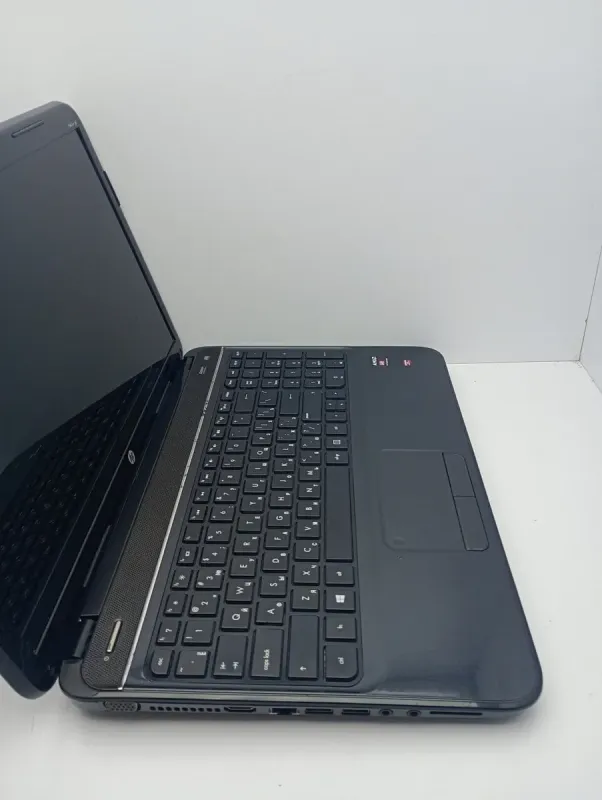 Ноутбук HP G6-2000 / 15.6" (1366x768) TN / AMD A8-4500M (4 ядра по 1.9 - 2.8 GHz) / 8 GB DDR3 / 500 GB HDD / AMD Radeon HD 7640G / WebCam б/в - зображення 3