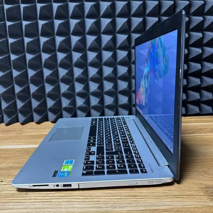 Ноутбук Б-клас Asus A551L / 15.6" (1366x768) TN / Intel Core i5-4200U (2 (4) ядра по 1.6 - 2.6 GHz) / 12 GB DDR3 / 128 GB SSD / nVidia GeForce GT 740M, 2 GB GDDR3, 64-bit / WebCam / DVD-ROM б/в - зображення 6