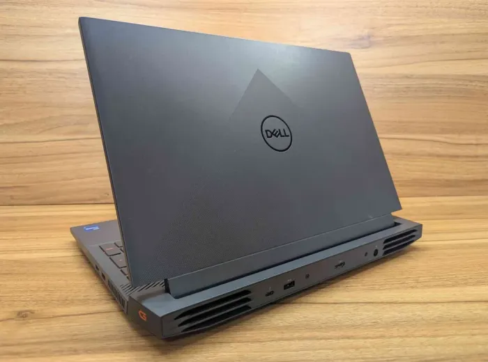 Ігровий ноутбук Dell G15 5511 / 15.6" (1920x1080) IPS / Intel Core i7-11800H (8 (16) ядер по 2.3 - 4.6 GHz) / 16 GB DDR4 / 512 GB SSD / nVidia GeForce RTX 3060, 6 GB GDDR6, 192-bit / WebCam / Windows 11 б/в - зображення 7
