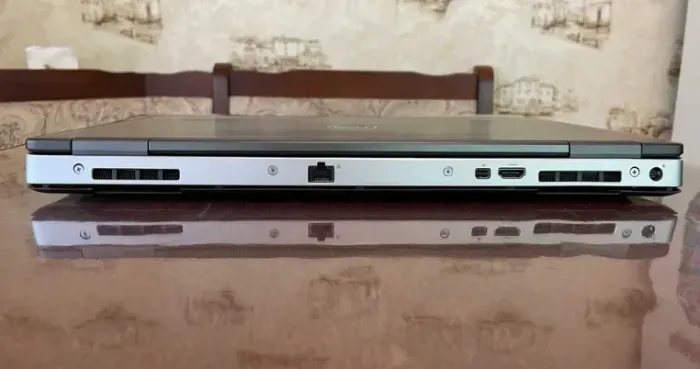 Робоча станція Dell Precision 7540 / 15.6" (1920x1080) IPS / Intel Core i7-9750H (6 (12) ядер по 2.6 - 4.5 GHz) / 32 GB DDR4 / 512 GB SSD / nVidia Quadro T2000, 4 GB GDDR5, 128-bit / WebCam б/в - зображення 8