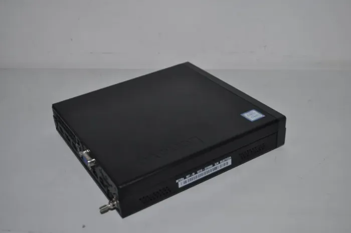 Неттоп Lenovo ThinkCentre M720q Tiny USFF / Intel Core i5-8400T (6 ядер по 1.7 - 3.3 GHz) / 12 GB DDR4 / 240 GB SSD / Intel UHD Graphics 630 / Wi-Fi / Windows 11 Pro б/в - зображення 6