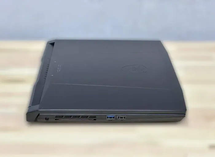 Ігровий ноутбук MSI Katana 15 B13V / 15.6" (1920x1080) IPS / Intel Core i7-13620H (10 (16) ядер по 3.6 - 4.9 GHz) / 16 GB DDR5 / 1000 GB SSD M.2 / nVidia GeForce RTX 4070, 8 GB GDDR6, 128-bit / WebCam б/в - зображення 4