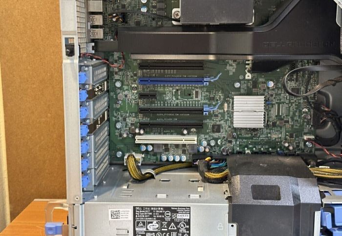 Ігровий ПК Dell Precision 5810 Tower / Intel Xeon E5-1630 v4 (4 (8) ядра по 3,7 - 4,0 ГГц) / 64 ГБ DDR4 ECC / 500 ГБ SSD / nVidia GeForce GTX 1050, 2 ГБ GDDR5, 128-біт / 685 Вт / DVD-RW б/в - зображення 9