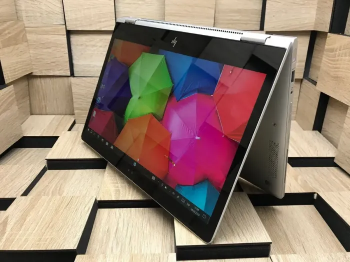 Ноутбук-трансформер Б-клас HP EliteBook x360 1030 G2 / 13.3" (1920x1080) IPS Touch / Intel Core i5-7300U (2 (4) ядра по 2.6 - 3.5 GHz) / 8 GB DDR4 / 256 GB SSD M.2 / Intel HD Graphics 620 / WebCam / Fingerprint б/в - зображення 2