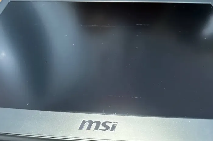 Ігровий ноутбук Б-класу MSI GS63 Stealth 8RE / 15.6" (1920x1080) IPS / Intel Core i7-8750H (6 (12) ядер по 2.2 - 4.1 GHz) / 16 GB DDR4 / 512 GB SSD / nVidia GeForce GTX 1060, 6 GB GDDR5, 192-bit / WebCam / Win 11 Pro б/в - изображение 10