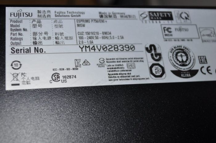 Комп'ютер Б-класу Fujitsu Esprimo P756 E90 Tower / Intel Core i5-6500 (4 ядра по 3,2 - 3,6 ГГц) / 16 ГБ DDR4 / 500 ГБ SSD / nVidia GeForce GTX 745, 2 ГБ GDDR3, 128-біт / Windows 11 Pro б/в - зображення 8