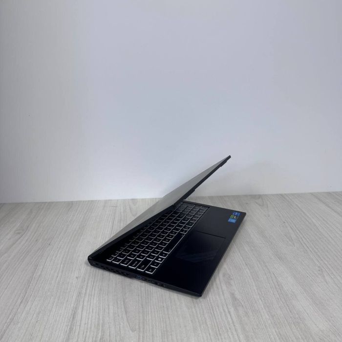 Ігровий ноутбук Gigabyte G5 KF5 / 15,6" (1920x1080) IPS / Intel Core i7-12650H (10 (16) ядер по 2,3 - 4,7 ГГц) / 32 ГБ DDR4 / 512 ГБ SSD / nVidia GeForce RTX 4060, 8 ГБ GDDR6, 128-біт / WebCam б/в - зображення 6