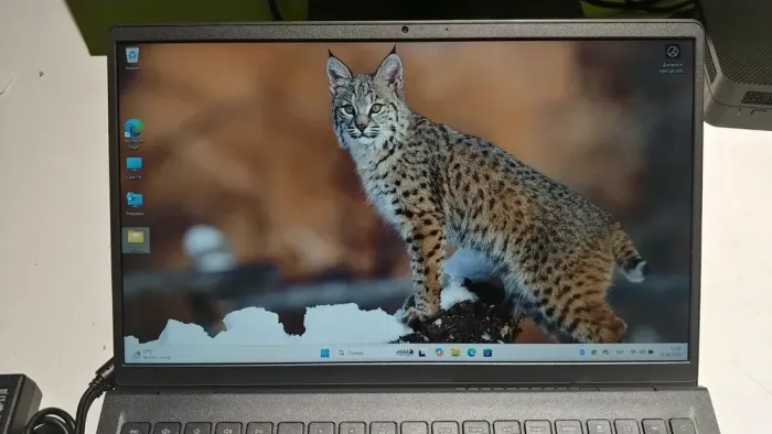 Ноутбук Б-клас Dell Inspiron 15 3530 / 15.6" (1920x1080) IPS Touch / Intel Core i7-1355U (10 (12) ядер по 3.7 - 5.0 GHz) / 16 GB DDR4 / 480 GB SSD / Intel Iris Xe Graphics / WebCam / Windows 10 б/в - зображення 6